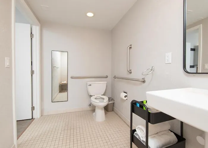 Hotel The Southtown 3*